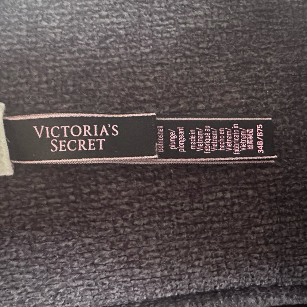 Bombshell Bra - Guc - image 3